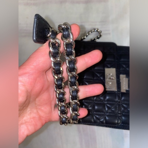 Black Quilted Chain Shoulder Bag. Steve Madden - Picture 7 of 7